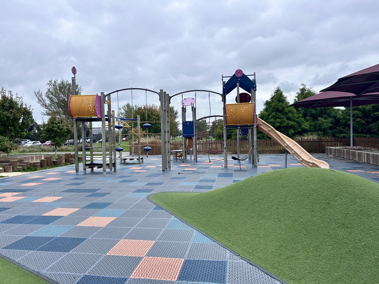 Greenaway Park (Longhurst) — main view