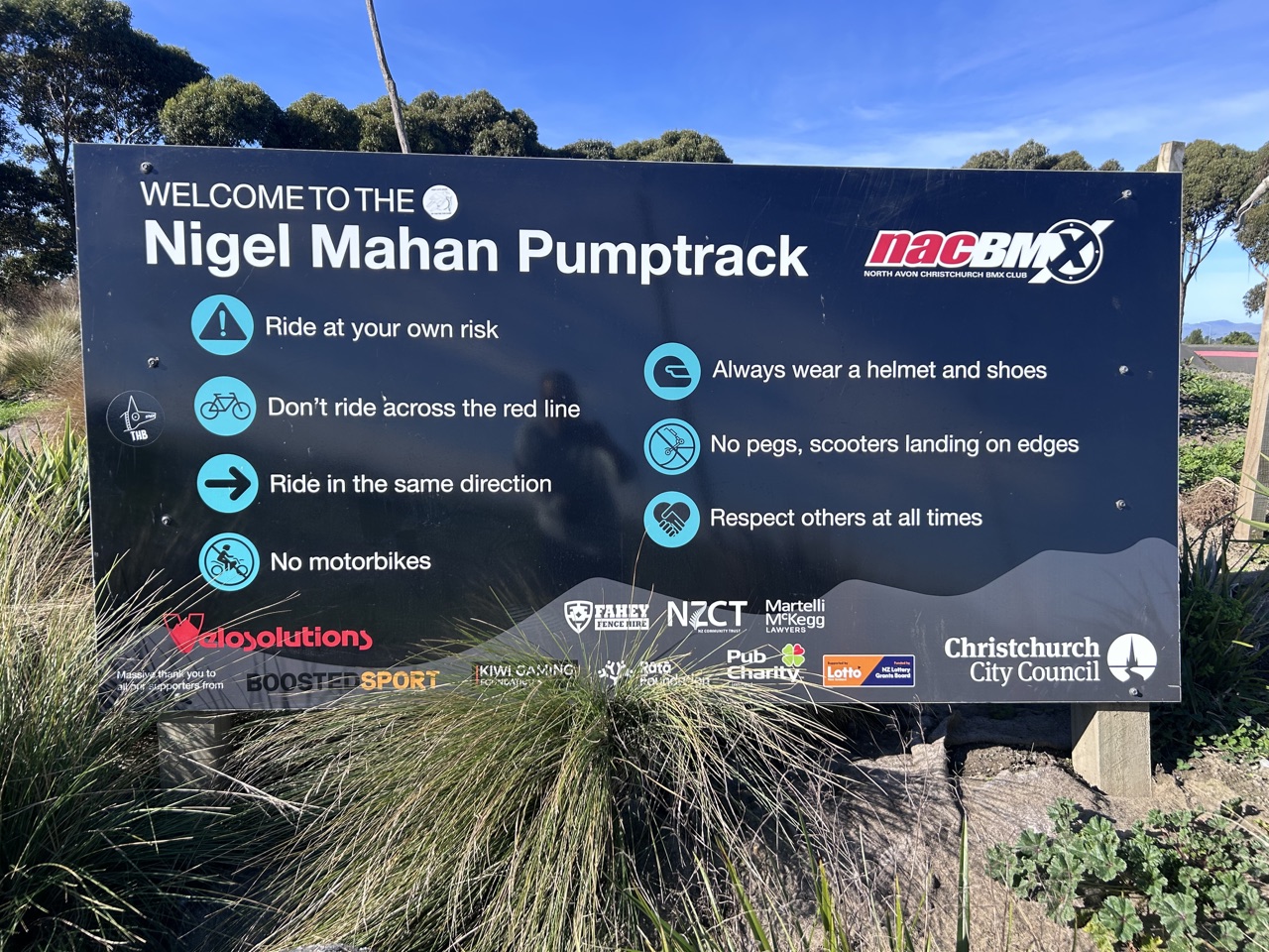 Nigel Mahan Pump Track — photo 1