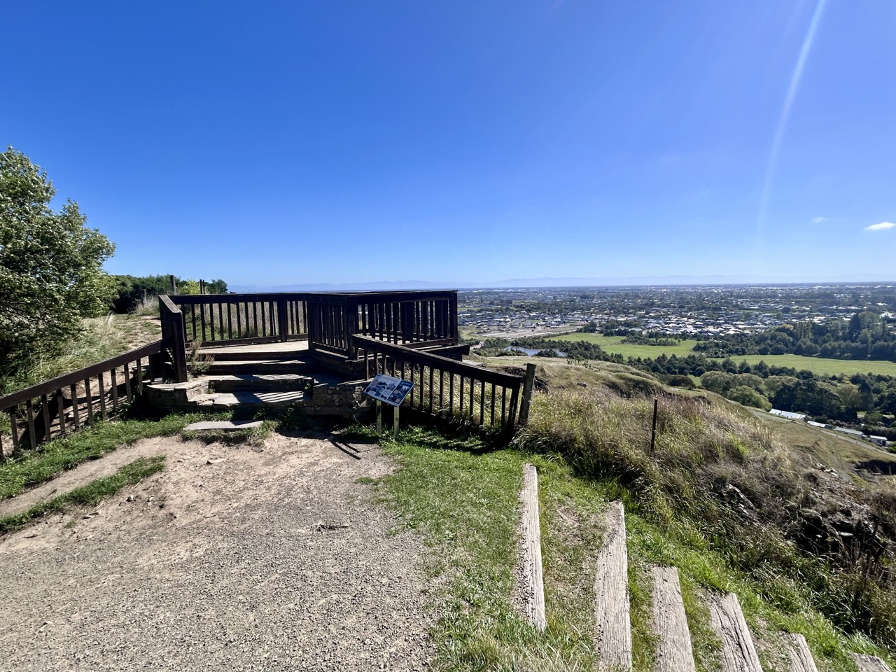 Halswell Quarry Rim Track — main view