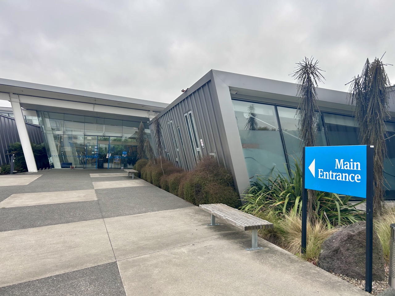 Te Hāpua Halswell Library — photo 1